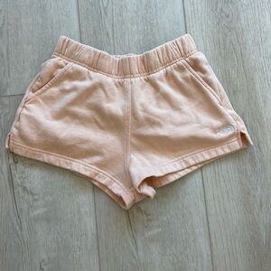 Orange north face sweatshorts 🍊